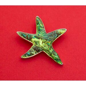 Vintage green starfish brooch - F25